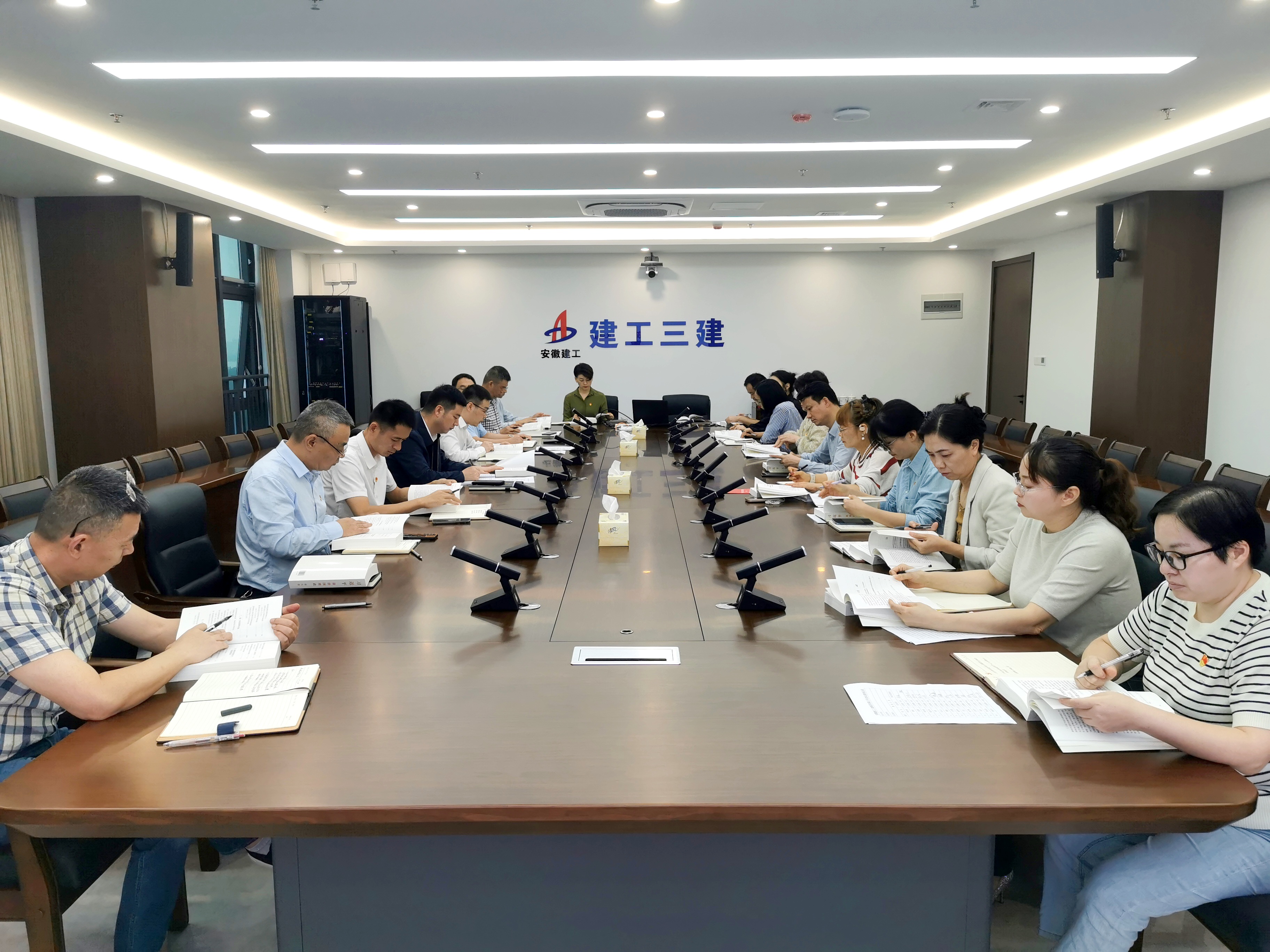 4DCA8E797DB65DE59256A190928CAA34_副本.jpg 4DCA8E797DB65DE59256A190928CAA34_副本.jpg